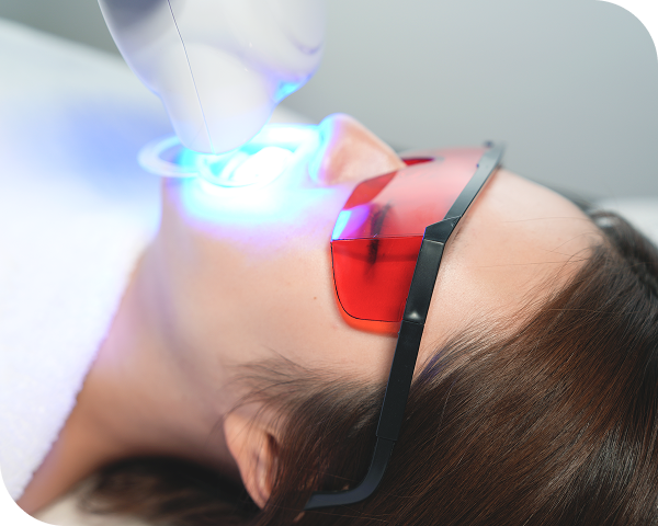 3種のLEDで口内総アプローチ